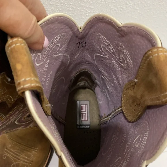 Ariat Quickdraw Ladies Boot Badlands/Wicker
| Size 7 - Picture 15 of 16